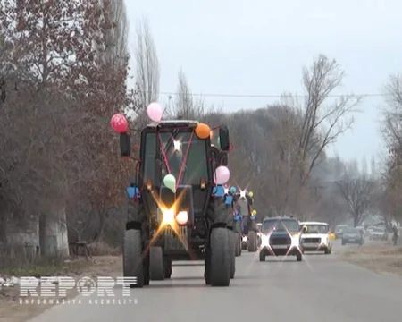 Tovuzda bəy maşınını traktor karvanı müşayiət edib - FOTO