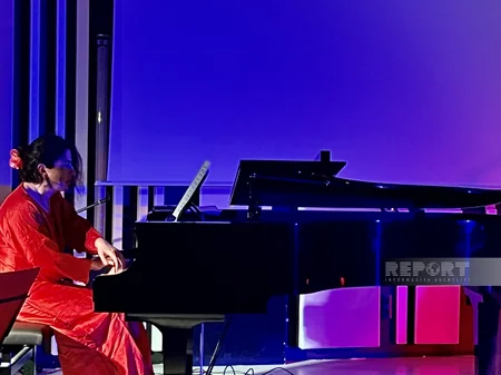 Parisdə incəsənət tədbirində Azərbaycanın görkəmli musiqiçilərinin əsərləri ifa edilib