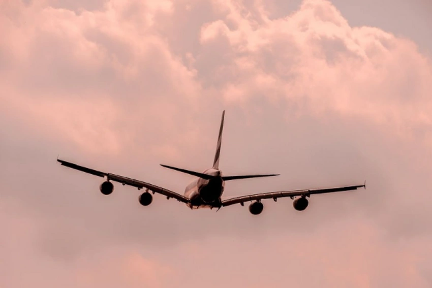 Rusiya bəzi aeroportlarda uçuşların məhdudlaşdırılması rejimini uzadıb