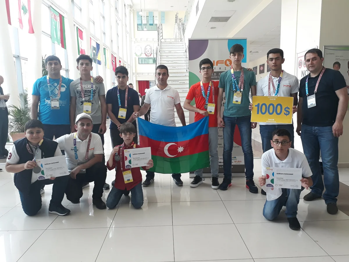 Azərbaycanlı şagirdlər “İnfomatrix-2018” yarışmasında 2 qızıl medal qazanıblar