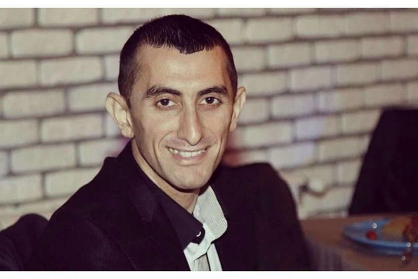 Azərbaycanda futbol şərhçisi yol qəzasında dünyasını dəyişib