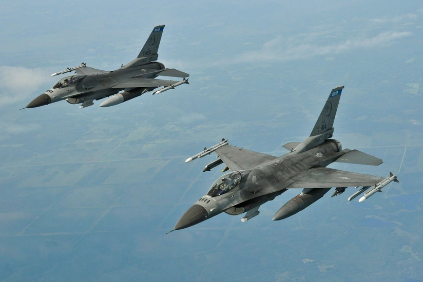 Премьер-министр Нидерландов: Ведем переговоры по поставкам F-16 для Украины