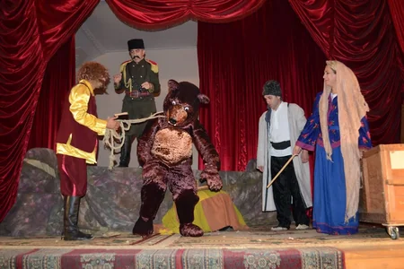 Gənc Tamaşaçılar Teatrı 87-ci teatr mövsümünü başa vurub