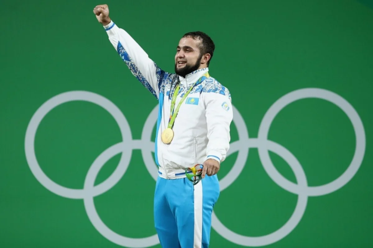 Azərbaycanlı idmançı Beynəlxalq Ağırlıqqaldırma Federasiyasını məhkəməyə verib