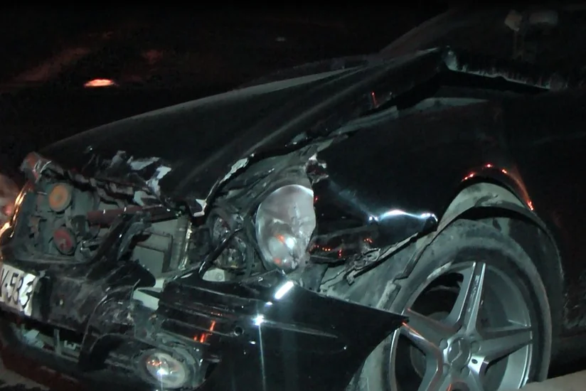 Bakıda Honda ilə Mercedes toqquşub