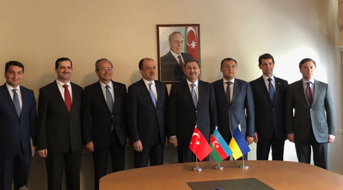 Azərbaycan, Türkiyə və Ukrayna arasında üçtərəfli siyasi məsləhətləşmələr keçirilib