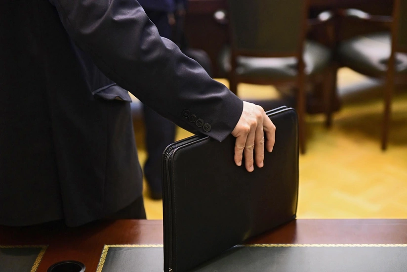 Baltic states expel Russian diplomats