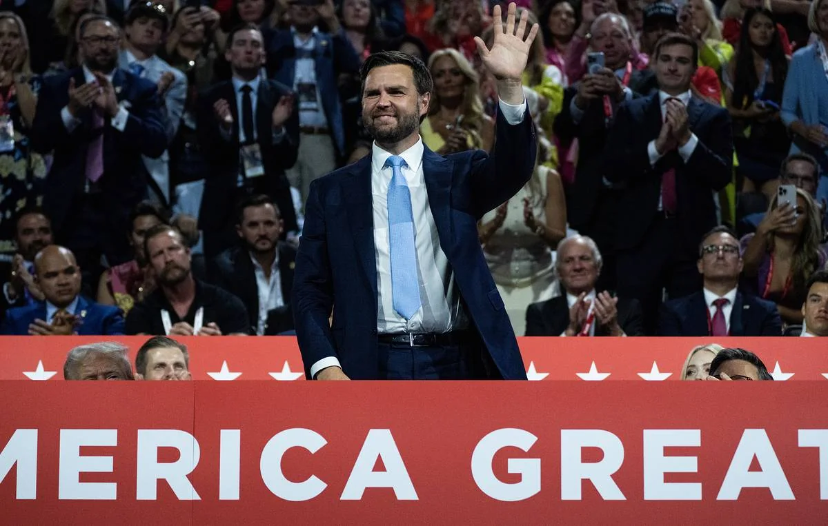 Vens CNN-də rəqibi ilə debata razılaşıb