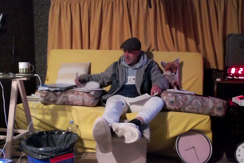 British man raps for over 39 hours to break Guinness World Record