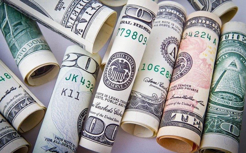 Azerbaijan sees growth in dollarization level of deposits
