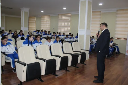Ağır Atletika Federasiyası və AMADA-nın birgə təşkilatçılığı ilə anti-dopinq seminarı keçirilib