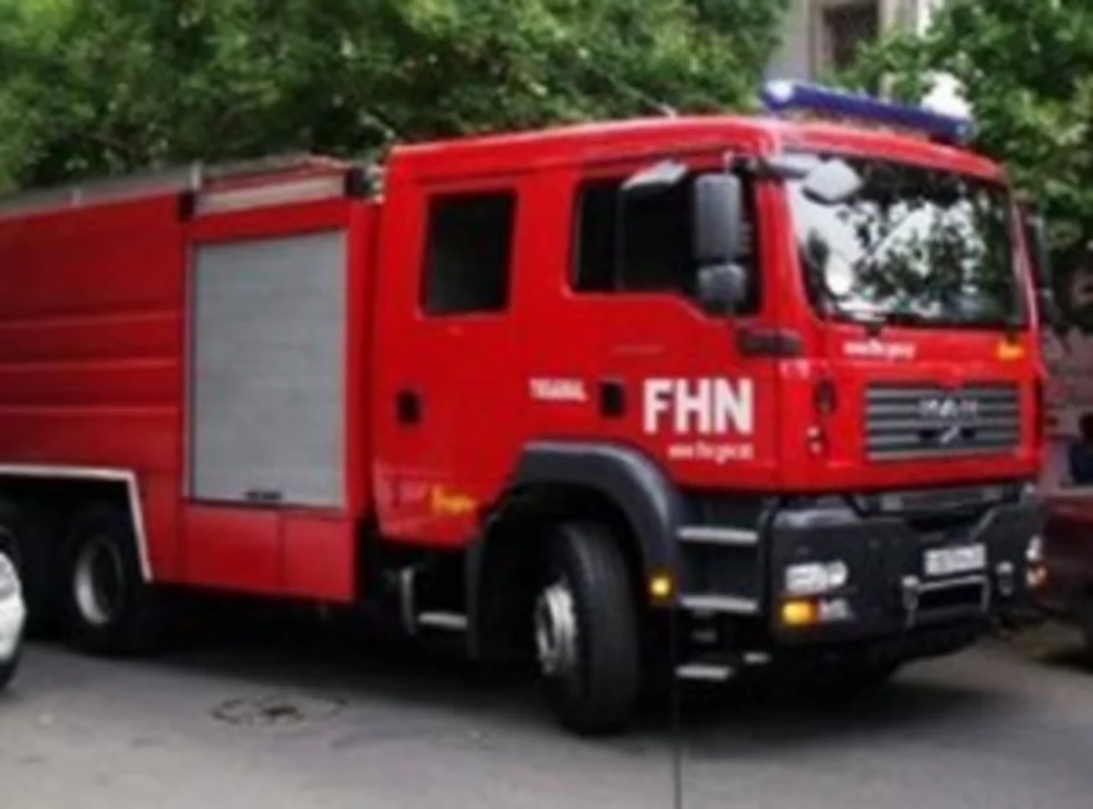 Bərdədə yaşayış evi yanıb