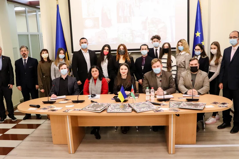 В Киеве состоялся круглый стол, посвящённый азербайджанскому мультикультурализму