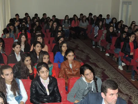 Gənclər üçün Təhsil Mərkəzi “Multikultural marafon” kampaniyasına start verib
