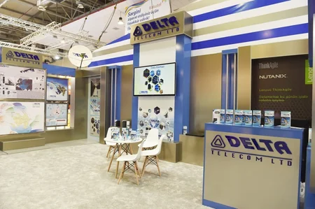 President Ilham Aliyev views Bakutel 2018 exhibition