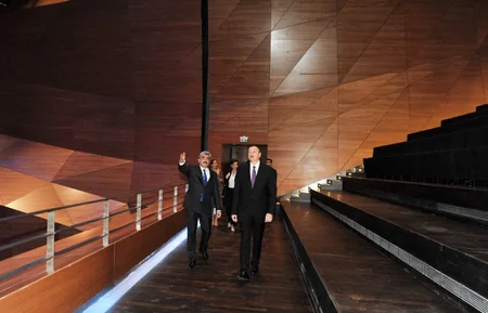 Prezident İlham Əliyev Bakı Konqres Mərkəzinin açılışında iştirak edib