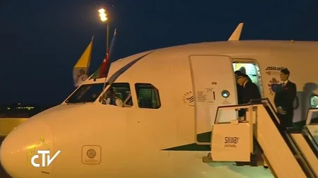 Roma papası Fransiskin Azərbaycana səfəri başa çatıb