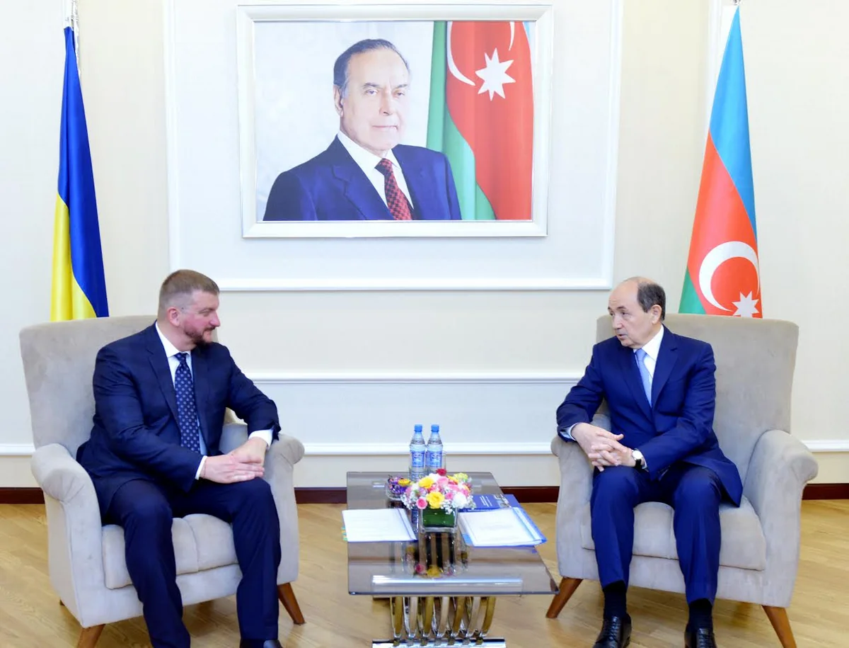 Fikrət Məmmədov Ukraynanın ədliyyə naziri ilə görüşüb