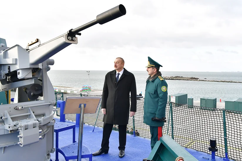 Prezident İlham Əliyev yeni inşa edilmiş “Tufan” tipli sərhəd gözətçi gəmisi ilə tanış olub - YENİLƏNİB