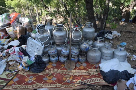Diyarbəkirdə PKK-ya aid 3 mağara və 16 yeraltı sığınacaq aşkarlanıb