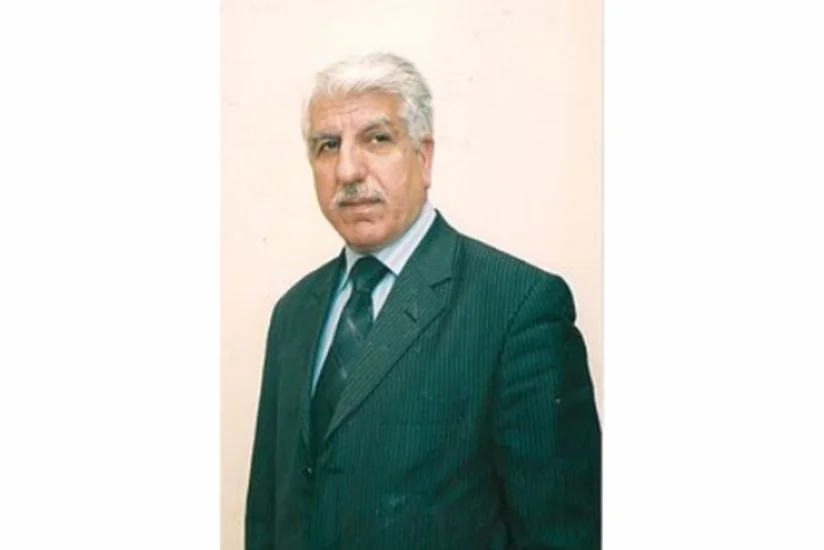 Xalq artisti işdən çıxarıldığı teatrı ittiham edib