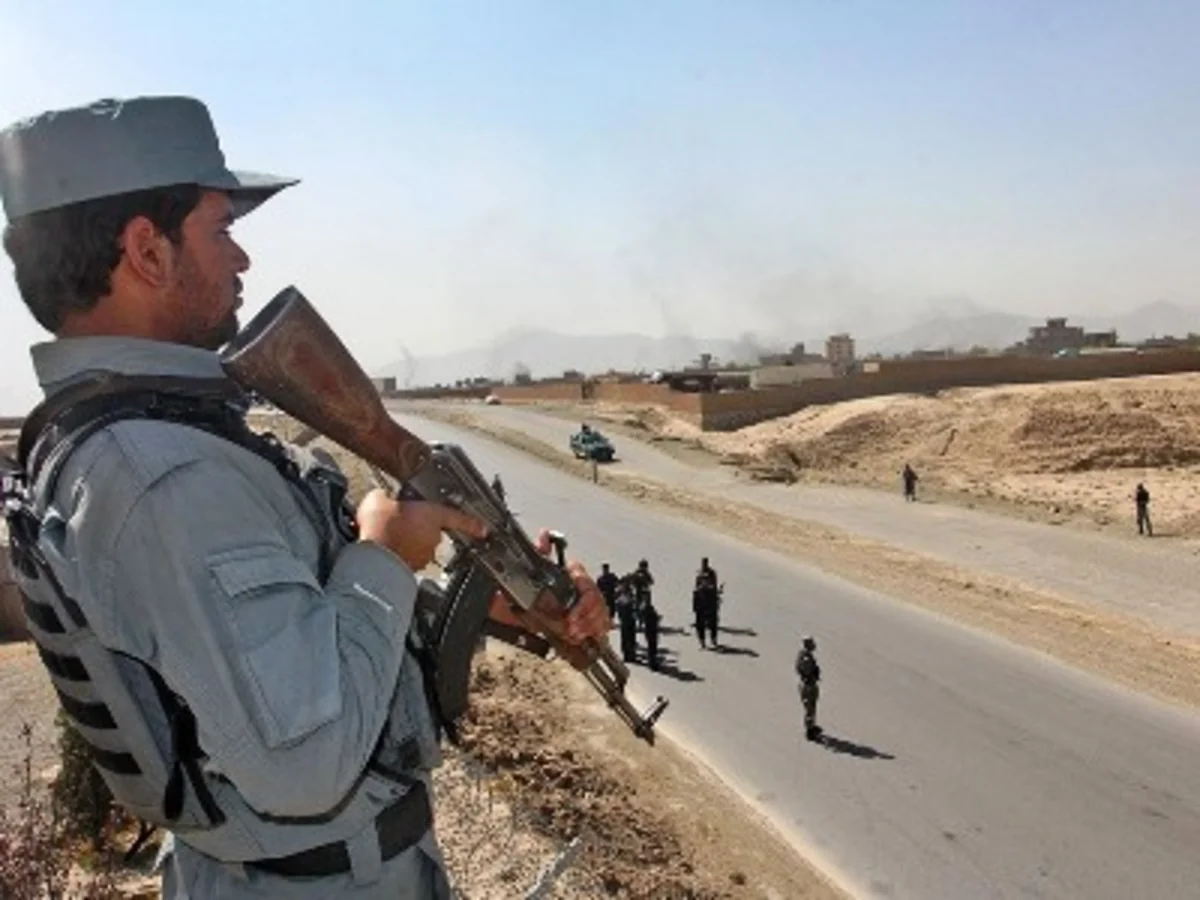 Əfqanıstanda 32 talibançı öldürülüb