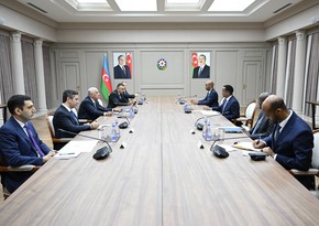 Azerbaijani PM meets with Somali FM