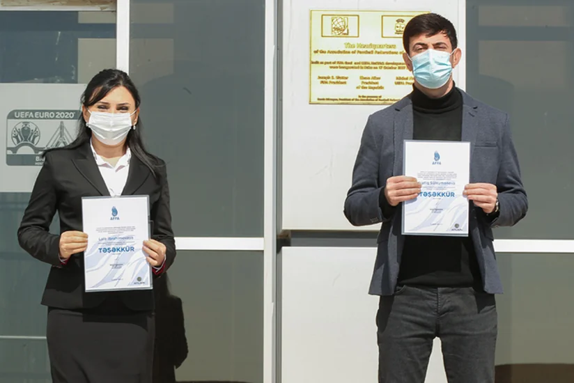 Milli komandalarımızın həkimlərinə təşəkkürnamə təqdim edildi