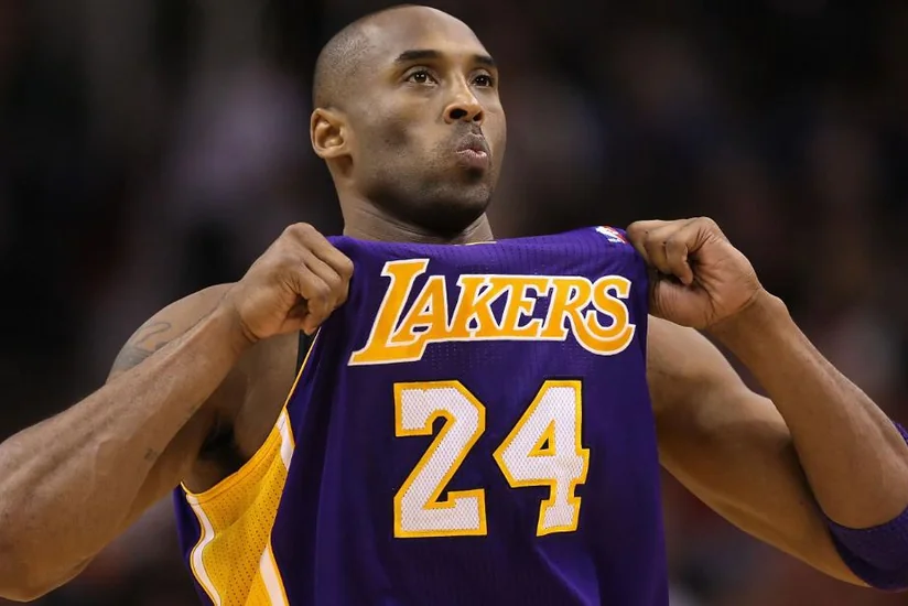Kobe Brayantın forması 1,2 milyon dollara satılıb