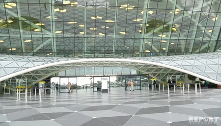 Bakı aeroportunda taksi xidməti tələblərə cavab vermir - VİDEOREPORTAJ