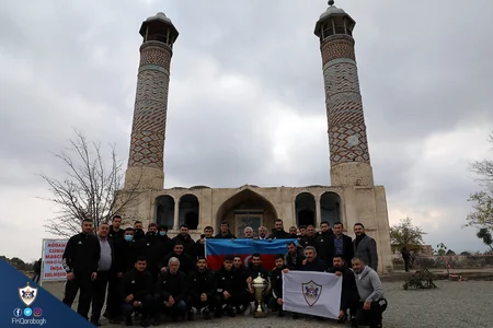 Hikmət Hacıyev Ağdamda Qarabağla futbol oynadı