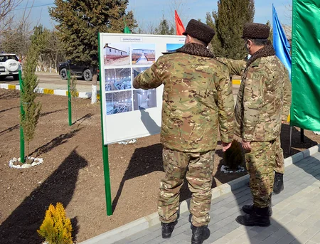 Zakir Həsənov Ümumqoşun Təlim Mərkəzində olub, tapşırıqlar verib