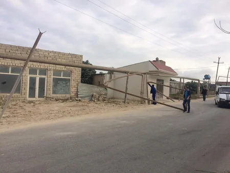 İki avtomobil qəzası Bakıda 850 abunəçini qazsız qoyub