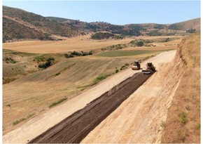 Cəlilabadda 9 yaşayış məntəqəsini əhatə edən yollar yenidən qurulur
