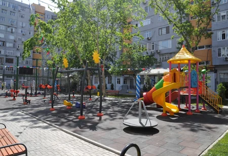 Bakıda növbəti “Bizim həyət” sakinlərin istifadəsinə verilib