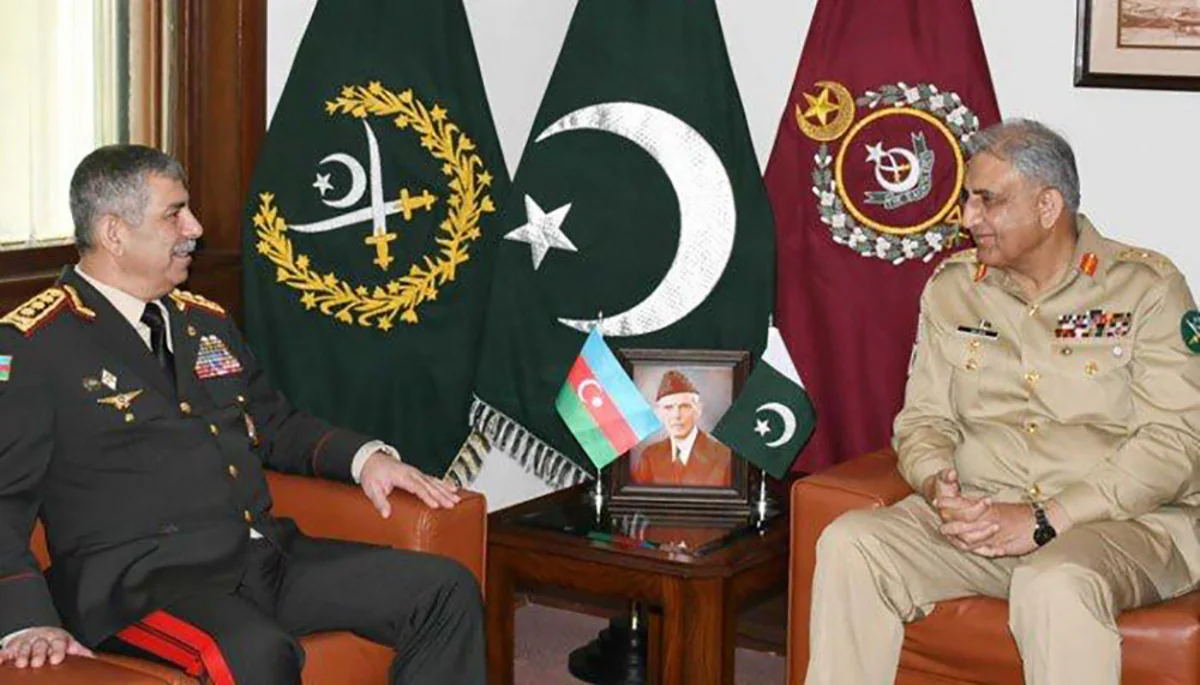 Zakir Həsənov Pakistanın Quru Qoşunlarının komandanı ilə görüşüb