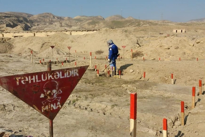 Füzulidə 2 nəfər minaya düşərək həlak olub