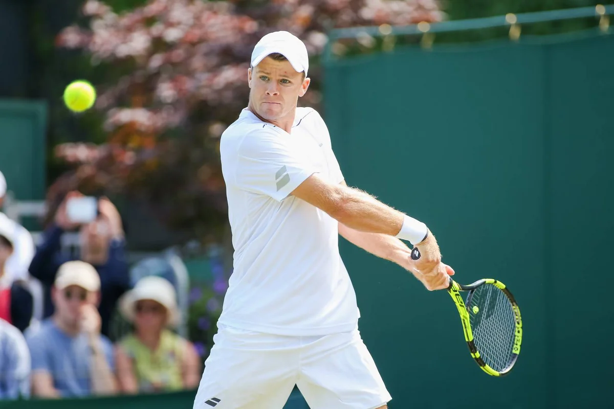 Maska ilə müsahibə vermək istəməyən tennisçi cərimələndi