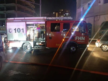 Bakıda çoxmərtəbəli yaşayış binasında baş verən yanğın söndürülüb - YENİLƏNİB