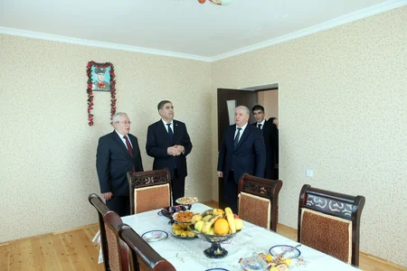 Neftçalada Qarabağ müharibəsi əlilləri və şəhid ailələrinə 10 mənzil verilib