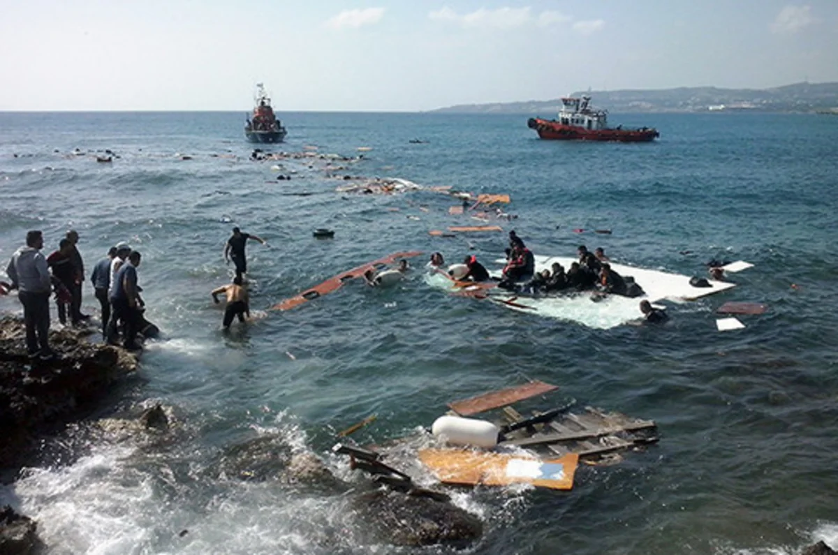 Boat capsizes in Indonesia, 1 killed, 4 missing