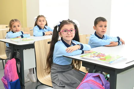 Füzulidə 30 ildən sonra ilk tədris ilinin zəngi çalınıb, nazir mərasimdə iştirak edib - YENİLƏNİB