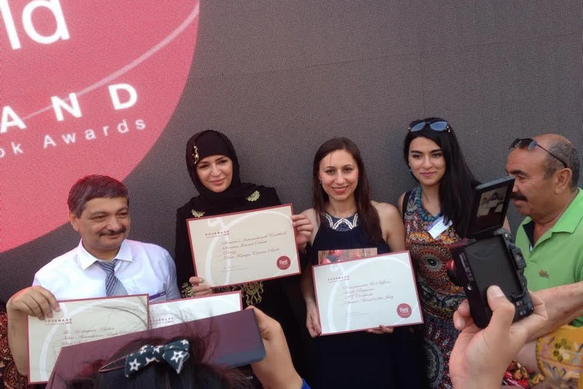 Azərbaycanın milli mətbəxi və kulinariyası haqda kitab beynəlxalq müsabiqədə qalib gəlib