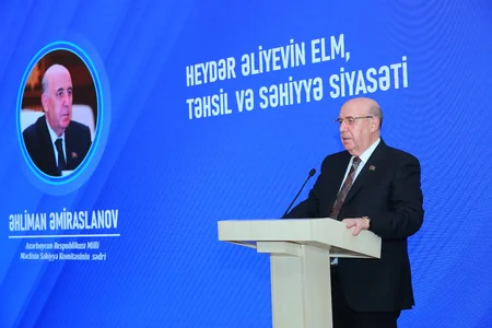 Heydər Əliyevin 100 illik yubileyinə həsr olunan “Müstəqil Azərbaycanın Banisi” adlı konfrans keçirilib