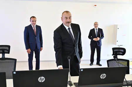 Prezident Sumqayıt Kimya Sənaye Parkında açılış və təməlqoyma mərasimlərində iştirak edib