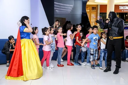 CinemaPlus “Uşaqların Beynəlxalq Müdafiəsi günü” münasibətilə tədbir təşkil edib - VİDEO