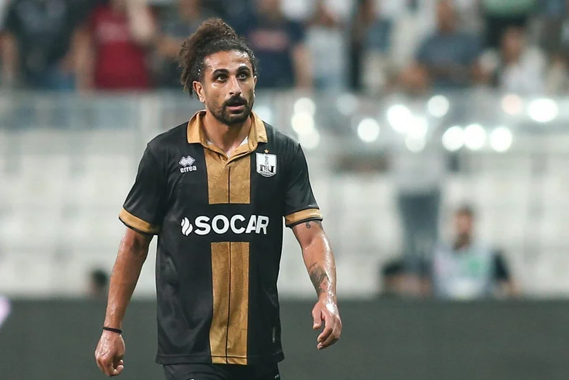 “Neftçi”dən ayrılan futbolçu Rumıniya klubuna keçə bilər