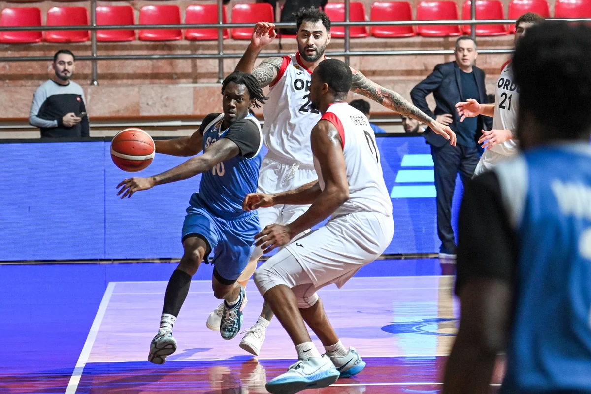 Şəki Azərbaycan Basketbol Liqasında Ordunu məğlub edib
