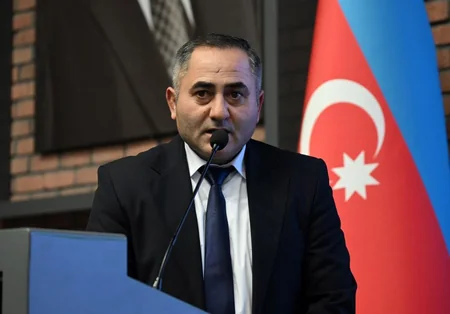 Fərid Qayıbov beynəlxalq yarışlarda uğurlu çıxış etmiş idmançılarla görüşüb