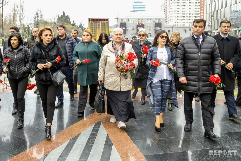 Глава Матери Сребреницы: Миру должно быть стыдно, что геноцид в Ходжалы до сих пор не признан - ФОТО